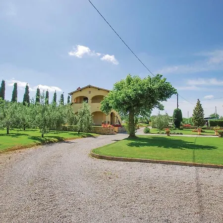 San Frustino Apartament